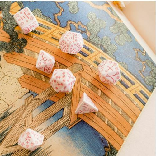 Japanese Dice Set : Cherry Blossoms Petals